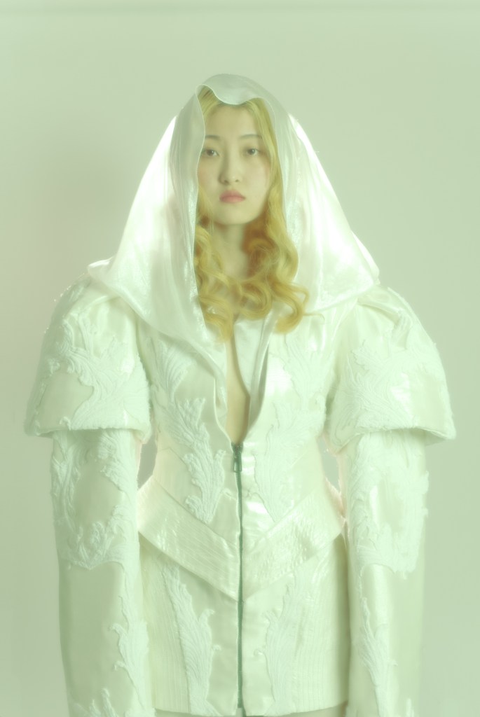 Look: Giuliano Colucci